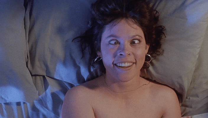 Come on missus, that's ridiculous. The poor man down there must think you're taking the piss