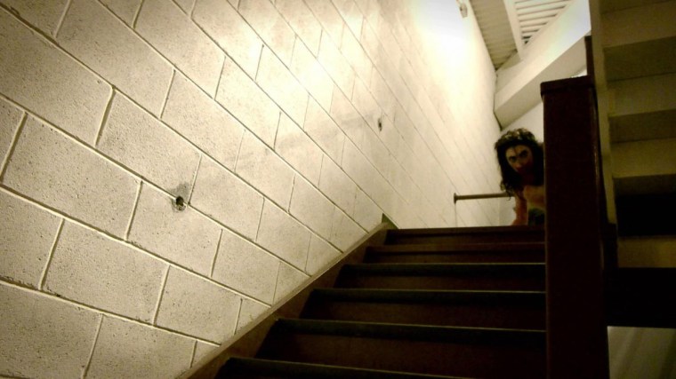 "Don't worry missus, no explanation necessary, I'll just be quickly on my way"