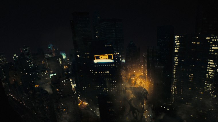 "City that never sleeps my arse, where's an enormous monster supposed to find a pint at 3am in this prick?"