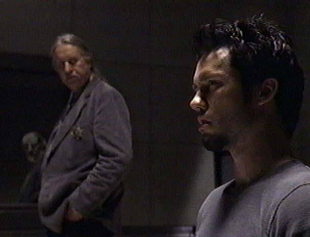 Look at the mirror! OH FUCK THAT ISN'T THE SHERIFF AAAARGH MY HEART